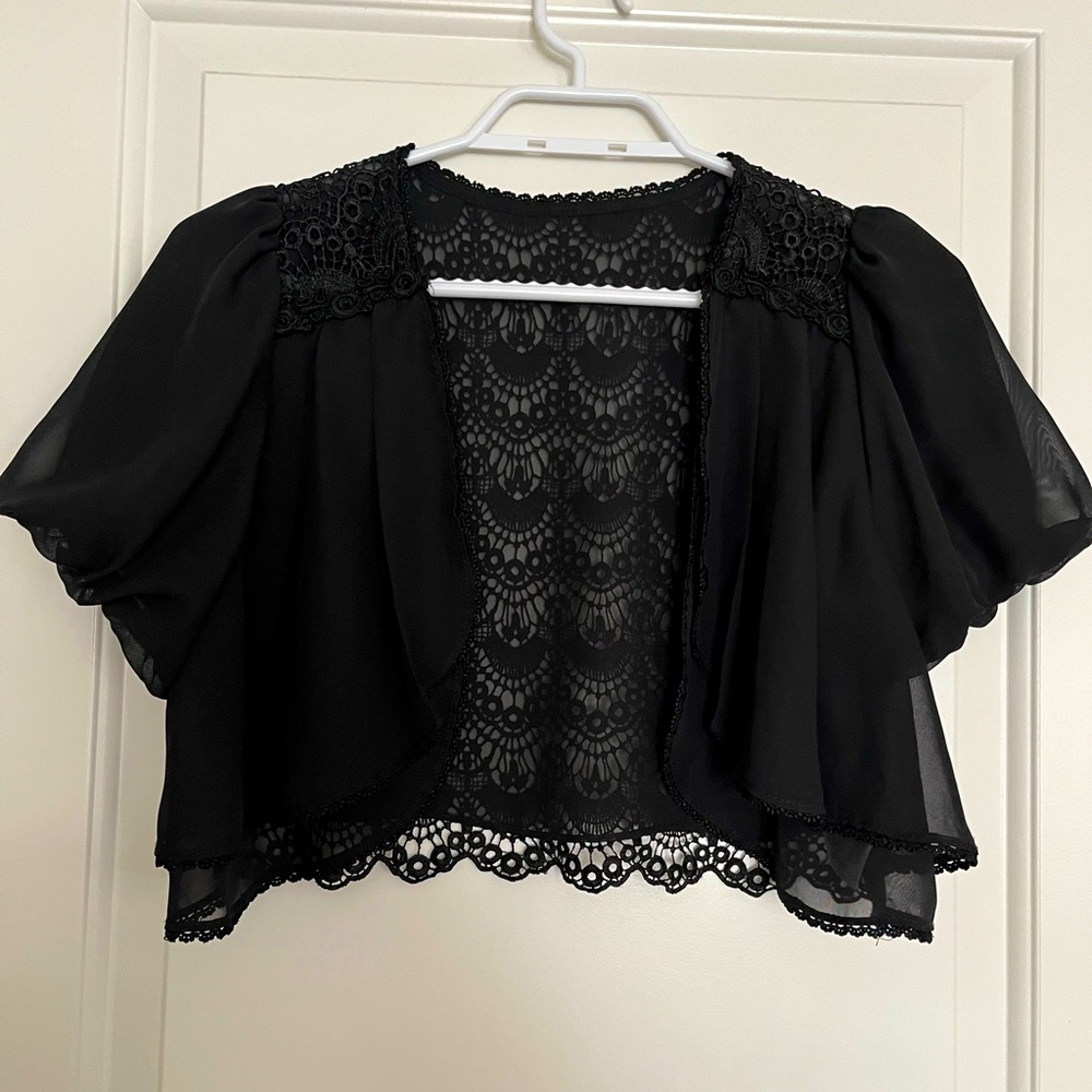 AXES FEMME lace shrug